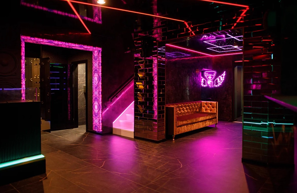 Elysium Club